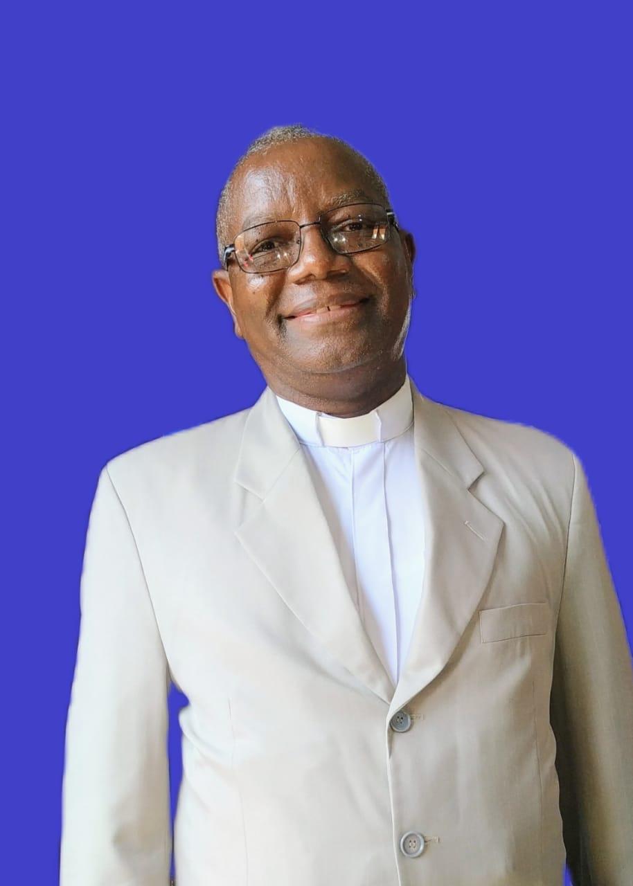 Revendo Gabriel Chiquete Chipuete